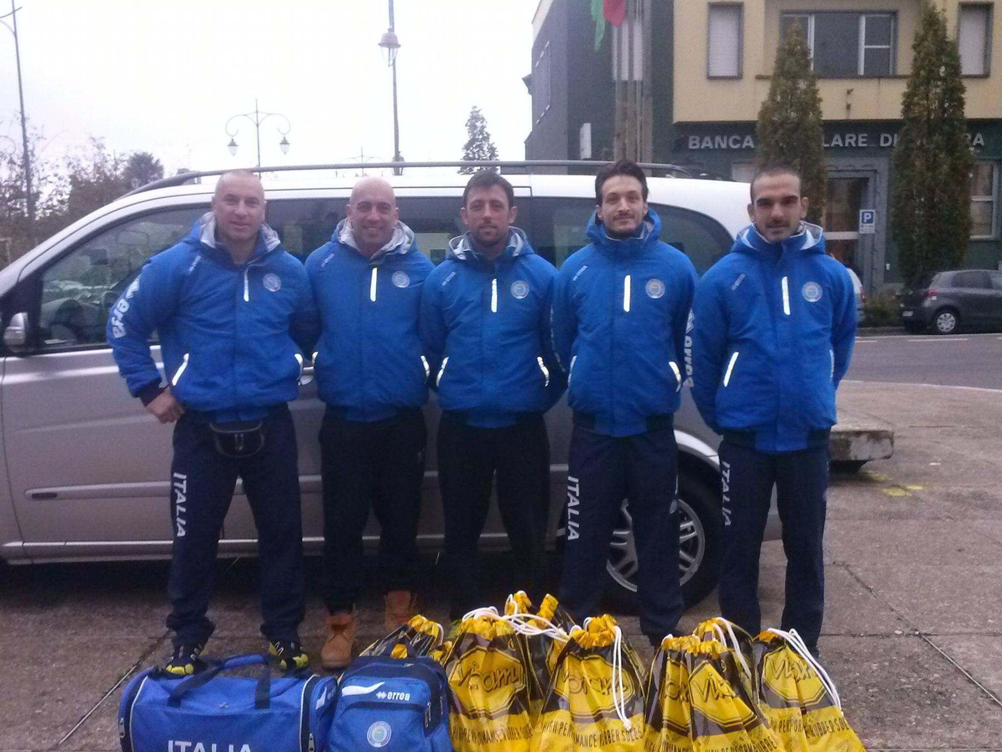 12109929_906323959417516_3288380760125941202_o